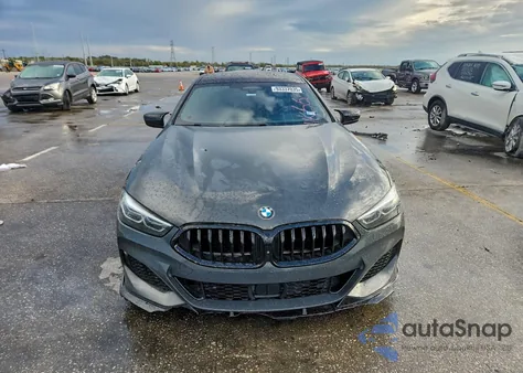2021 BMW M850Xi z USA, uszkodzony, nr VIN WBAGV8C09MCF86664